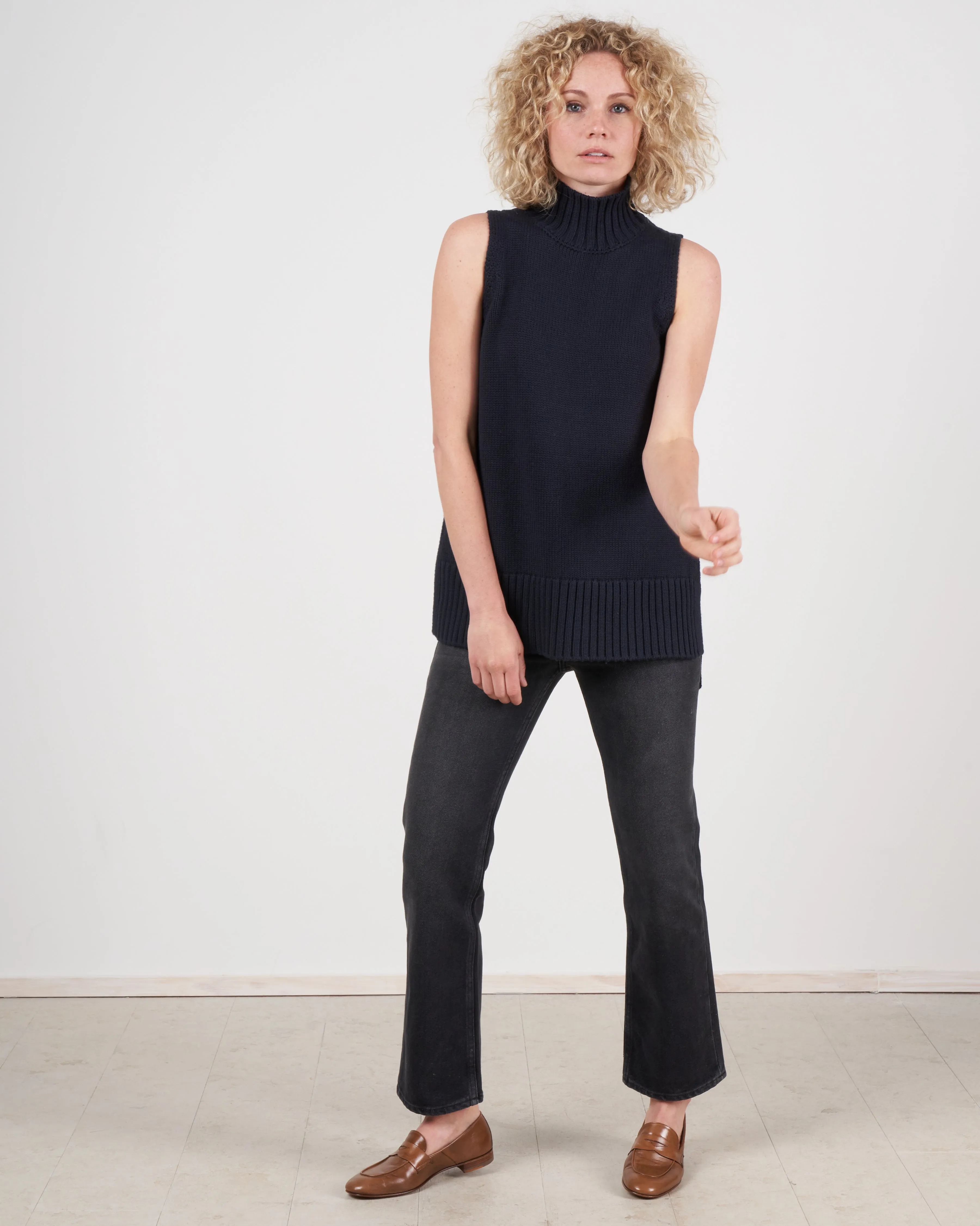 anna sleeveless turtleneck - navy