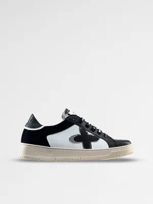 MCU low-top Sneakers