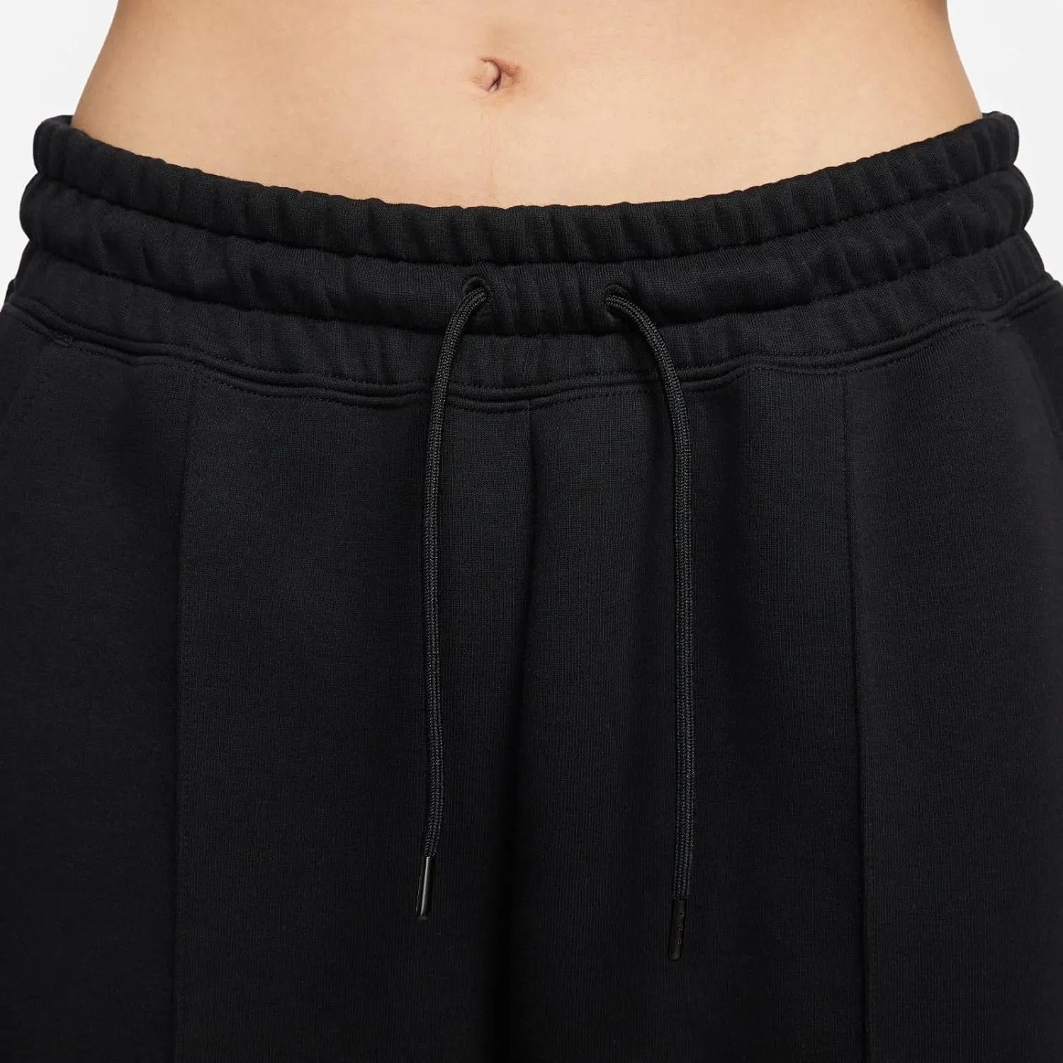 Nike Women's Sporty