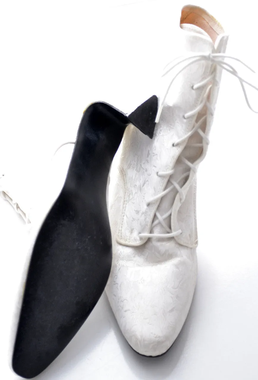 Vintage Victorian Style white jacquard wedding boots 8B